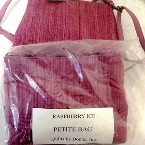 24x Donna Sharp Quilted Raspberry Ice Petite Bag